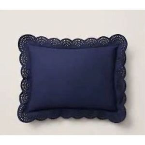 Ralph Lauren Home - Rl Eyelet Throw Pillow - Navy
